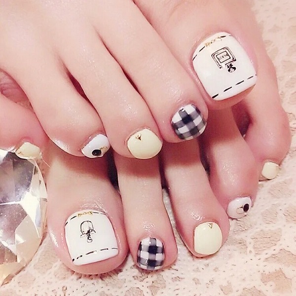 Mẫu nail chân đen trắng đẹp tinh tế từng chi tiết