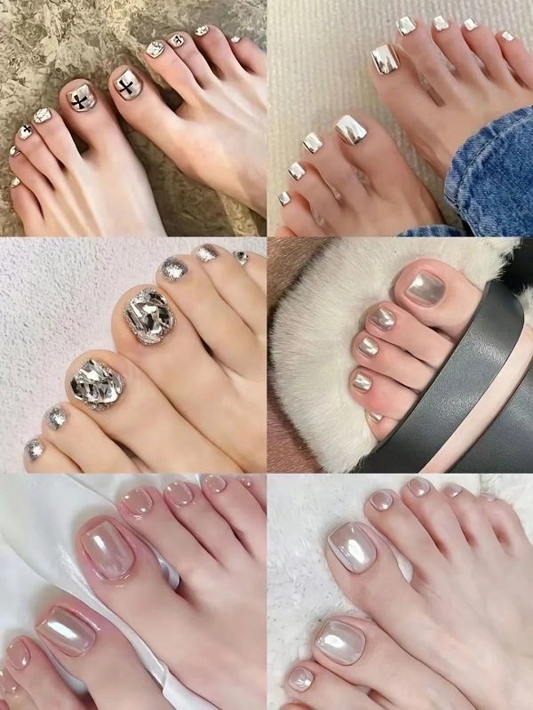 Thiết kế nail chân tráng gương bạc dành cho cô nàng cá tính