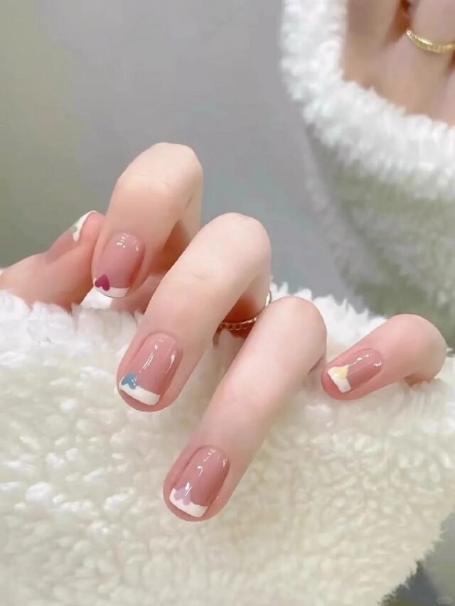 nail học sinh 12