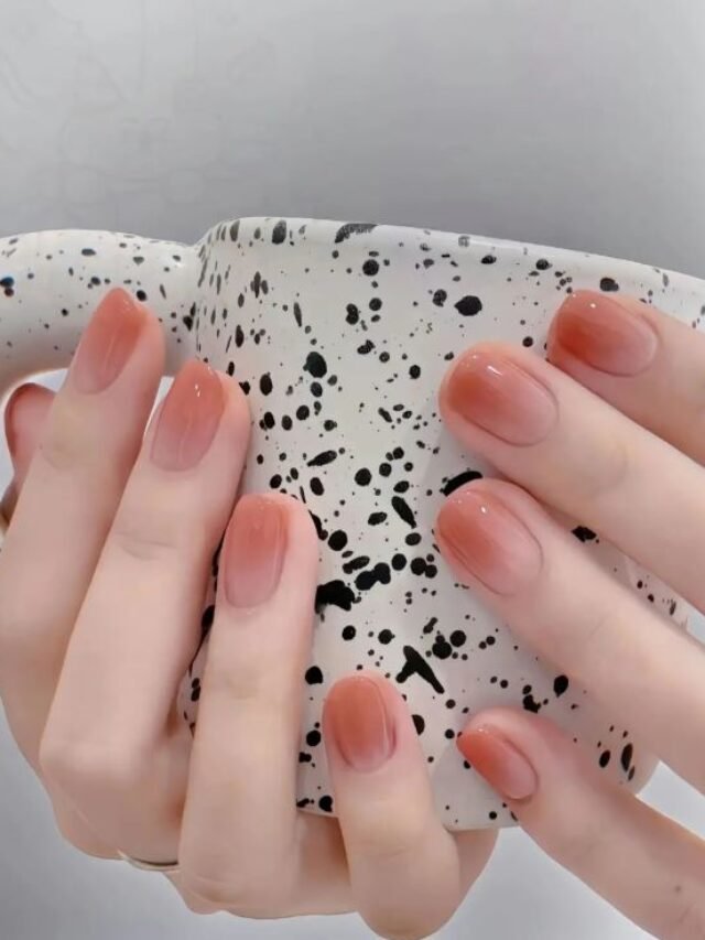 nail ombre hồng 25