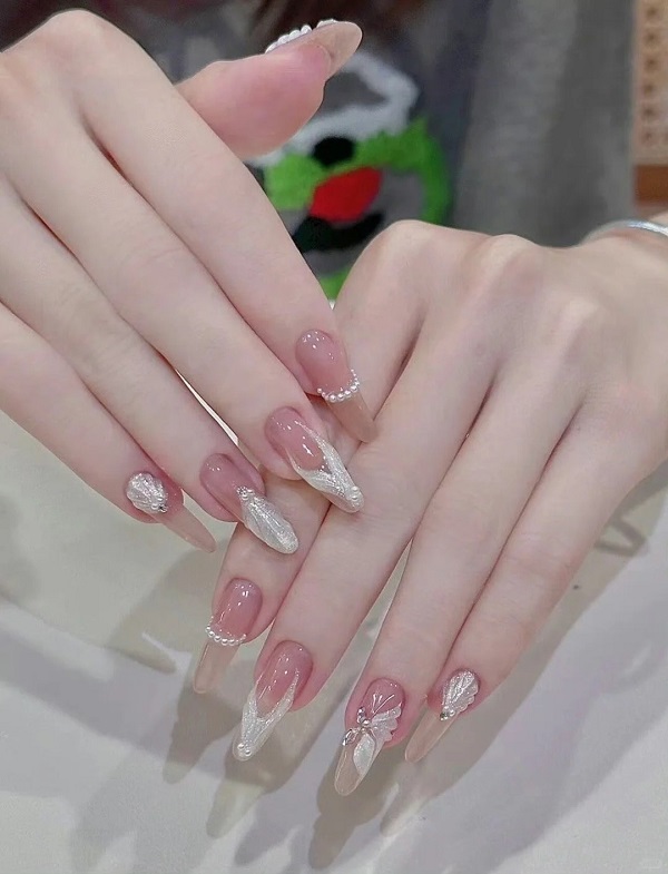 mẫu nail bling bling 11