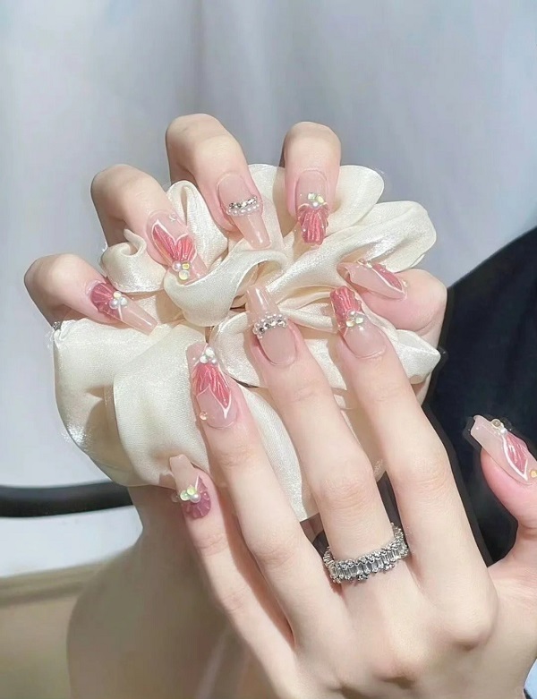 mẫu nail bling bling 13