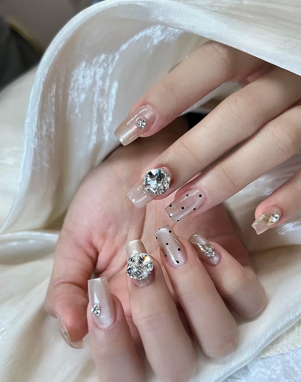 mẫu nail bling bling 24