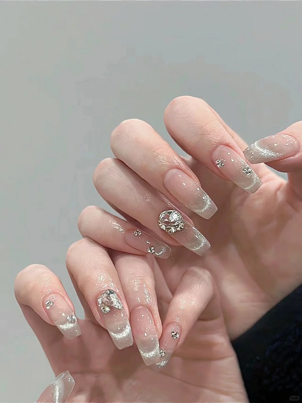 mẫu nail bling bling 4