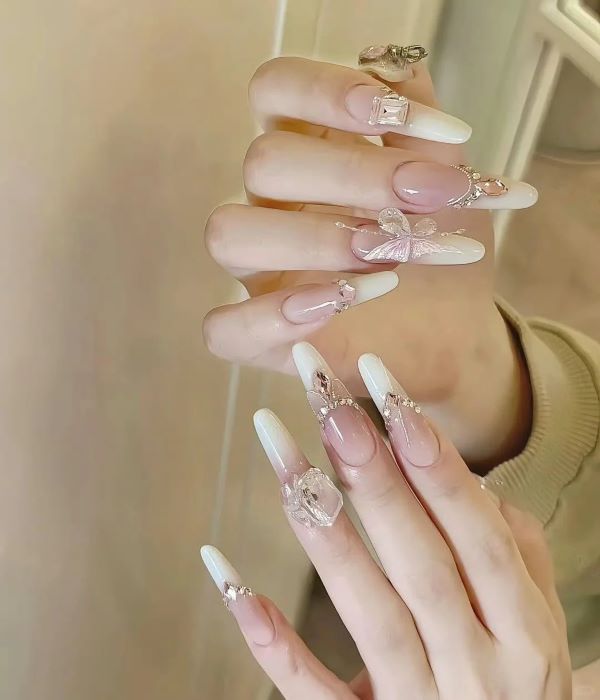 mẫu nail đầu móng trắng đẹp 9