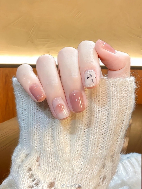 mẫu nail đơn giản 2
