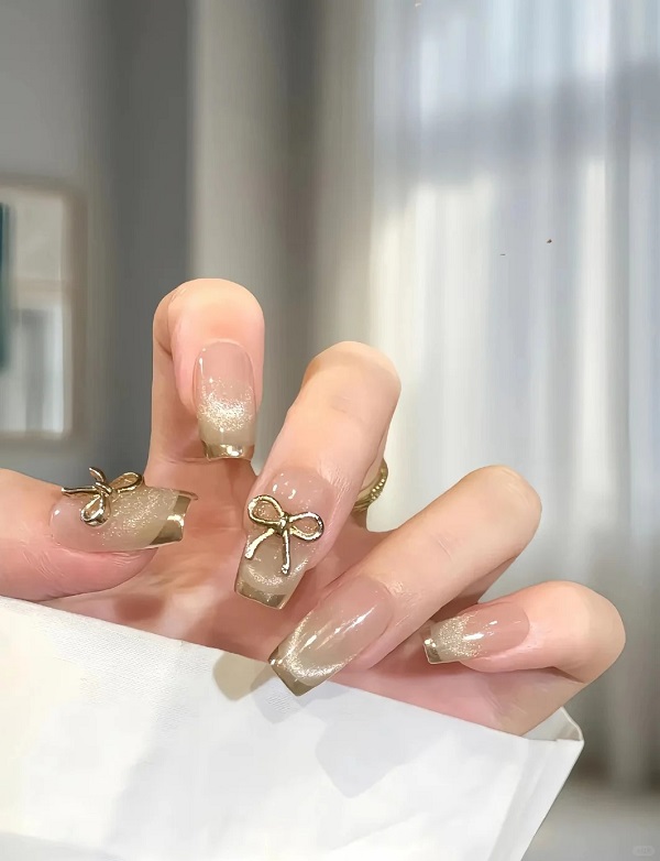 mẫu nail đơn giản sang trọng 16