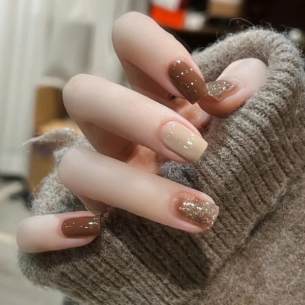 mẫu nail đơn giản sang trọng 18