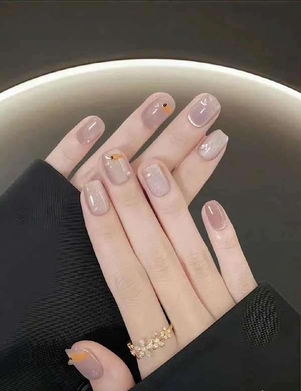 mẫu nail mắt mèo 7