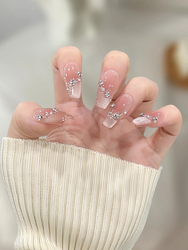 mẫu nail mắt mèo hồng 18