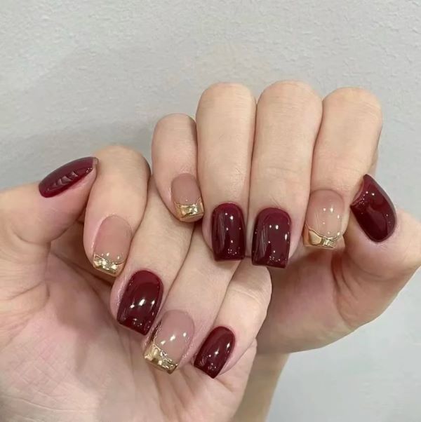 mẫu nail màu đỏ rượu 23