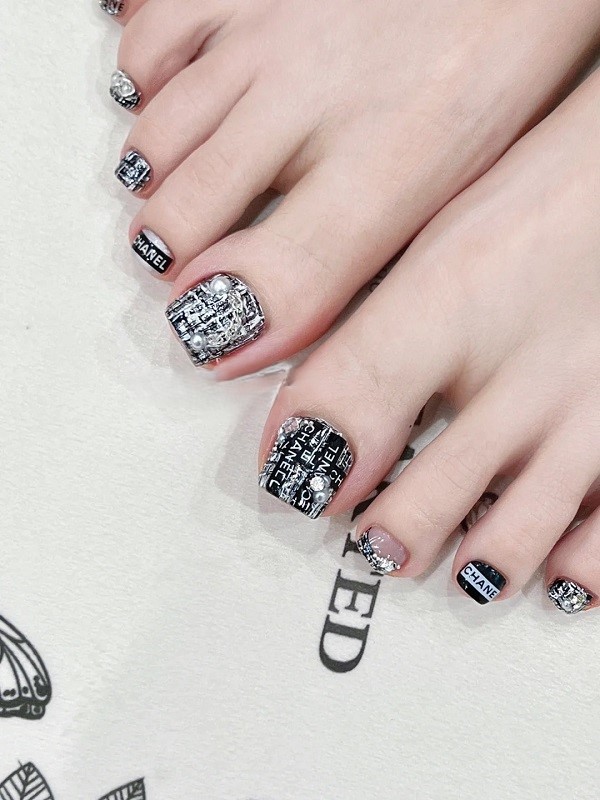 nail chân Chanel 3