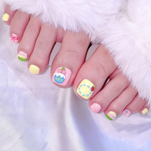 nail chân cute 23