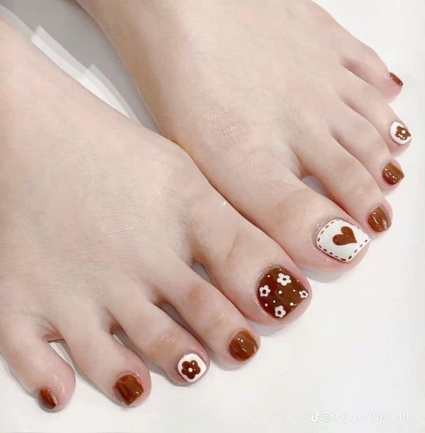nail chân đi biển 22