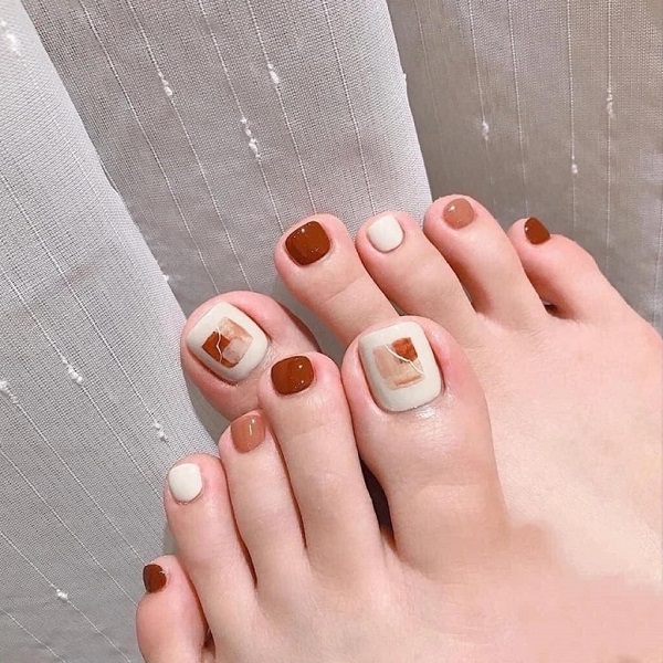 nail chân nâu tây 1