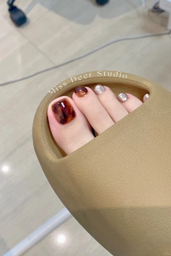 nail chân nâu tây 17