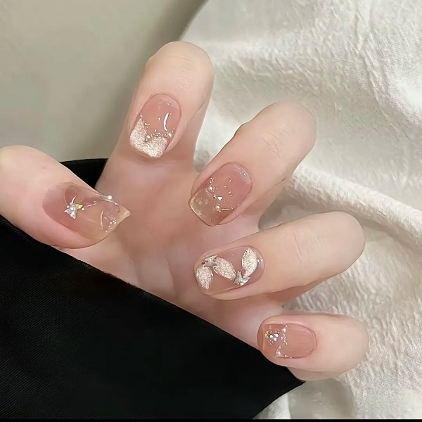 nail học sinh 18