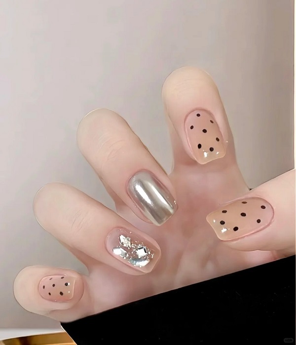 nail học sinh 23