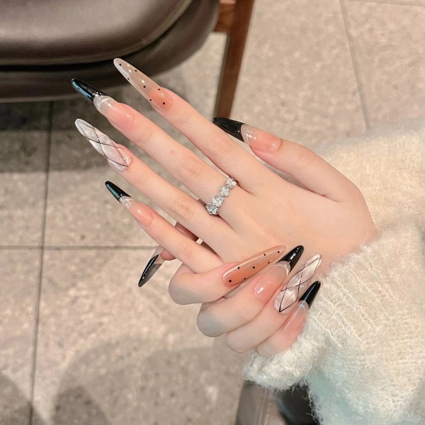 nail mắt mèo đen 2