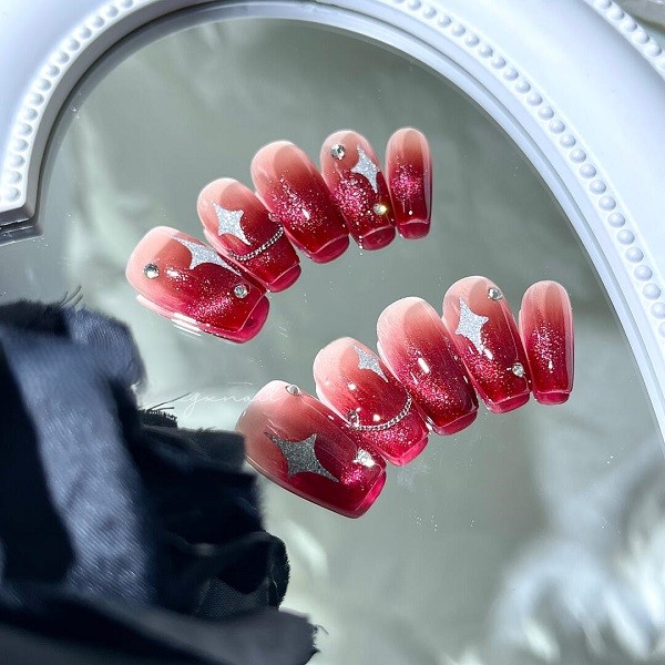 nail mắt mèo đỏ 13