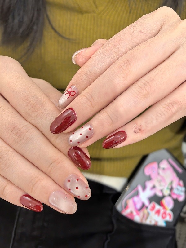 nail mắt mèo đỏ 2