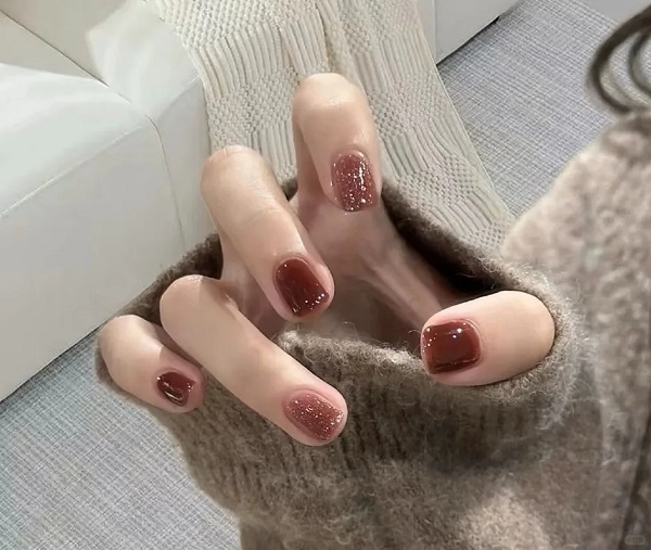nail mắt mèo đỏ 22