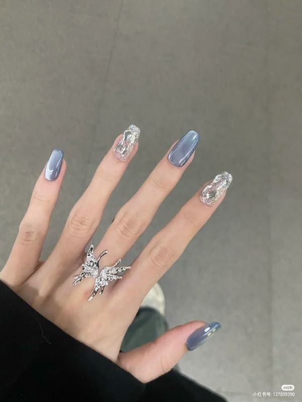 nail màu xanh ngọc 16