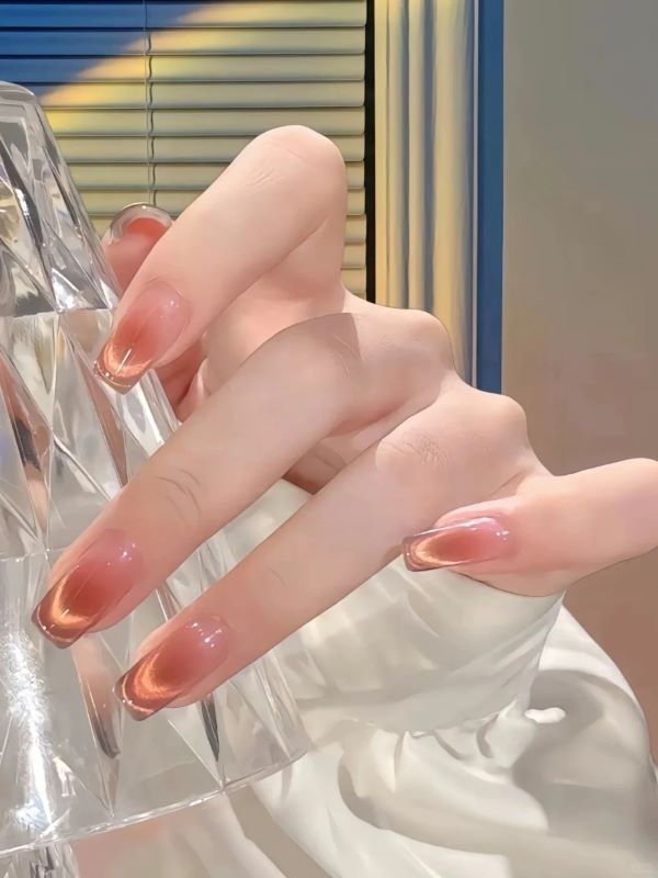 nail ombre hồng 20