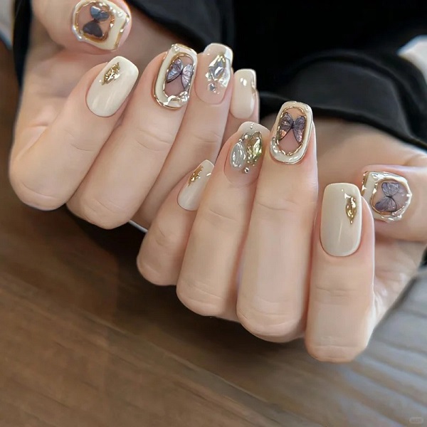 nail vuông ngắn 7
