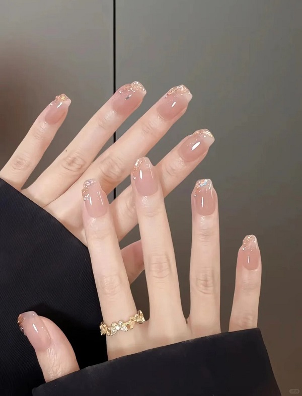 nail vuông ngắn thạch