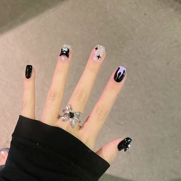 nail kuromi 17