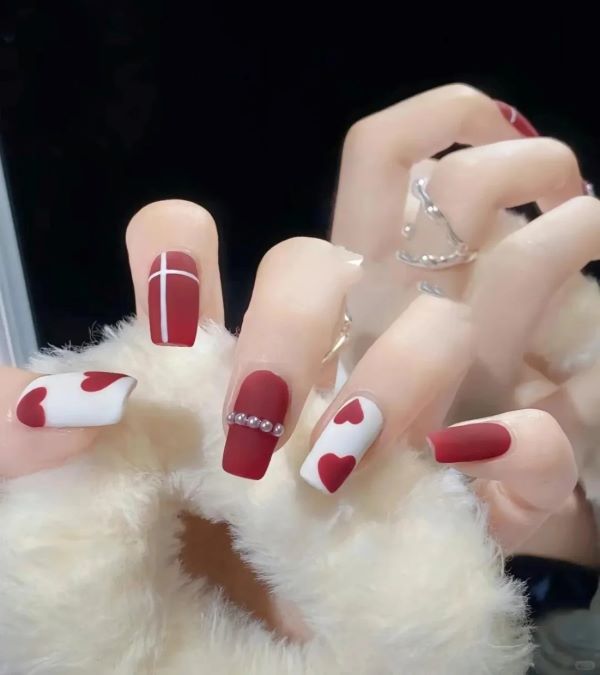 nail nhám 19