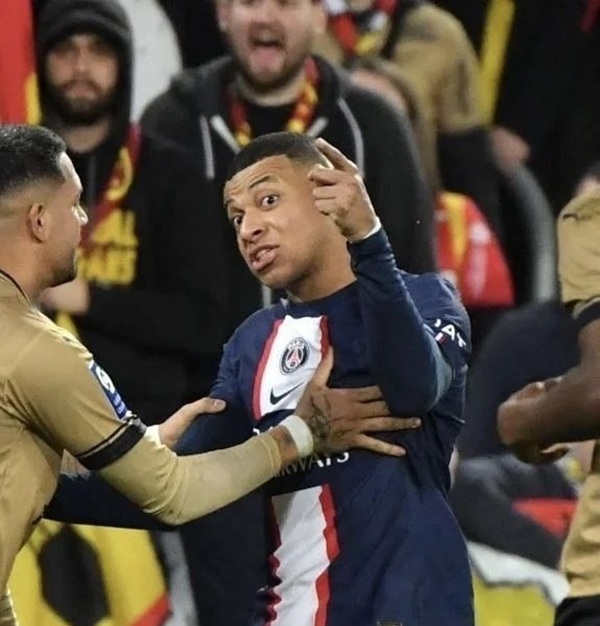 Meme Mbappe (31)