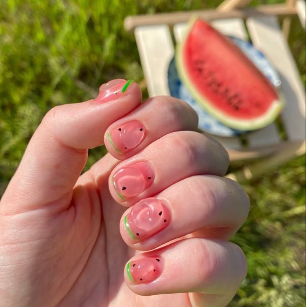 mẫu nail dưa hấu 11