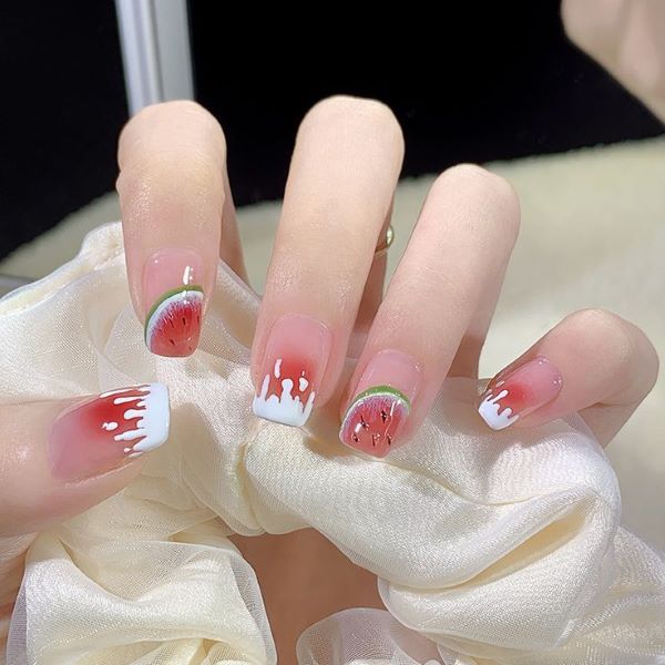 mẫu nail dưa hấu 18