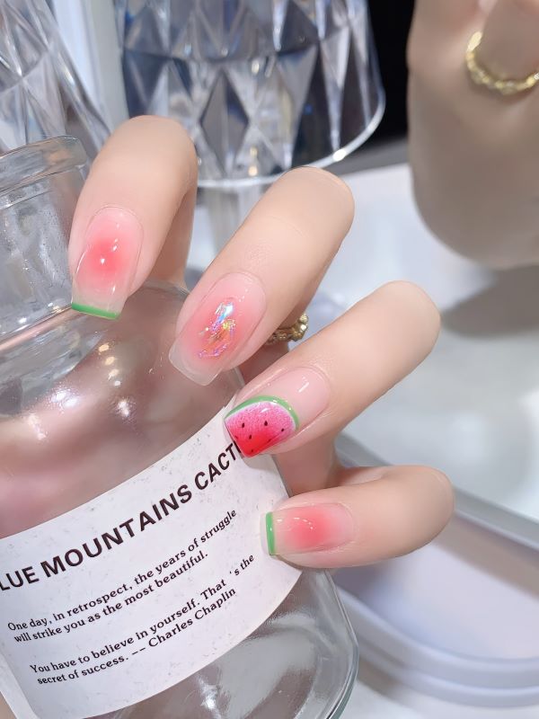 mẫu nail dưa hấu 22
