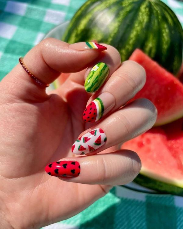 mẫu nail dưa hấu 25 