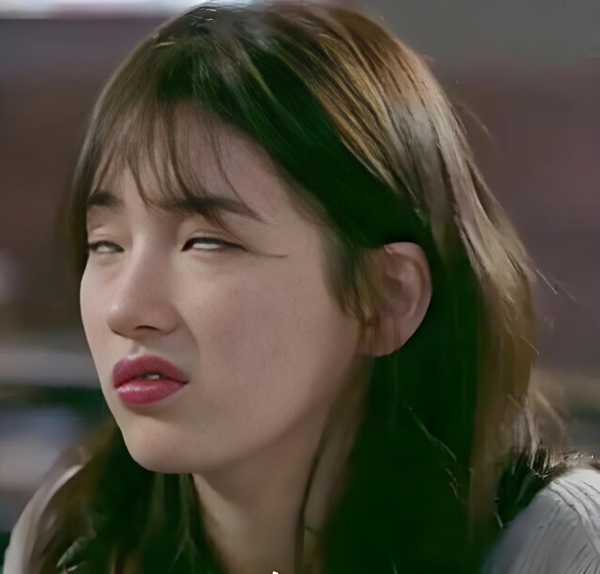 meme khinh bỉ 23