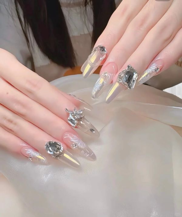 nail dài nhọn 30