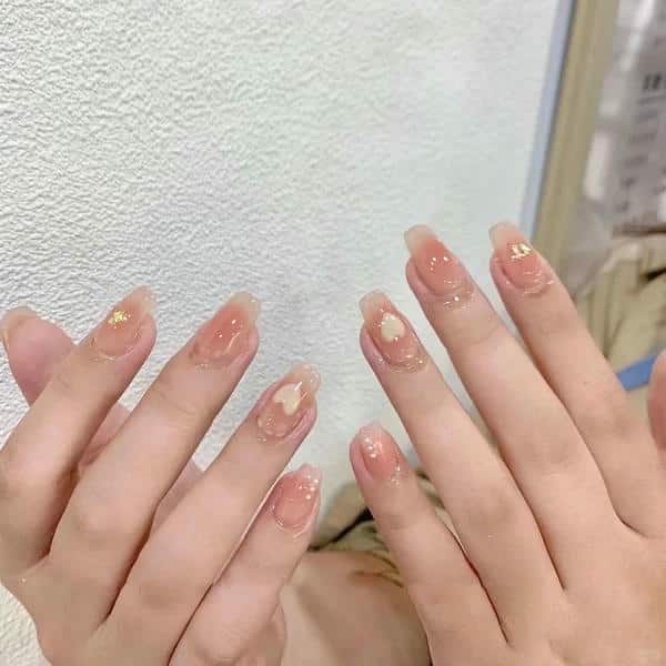 nail hình trái tim 10