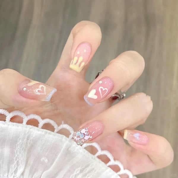 nail hình trái tim 12