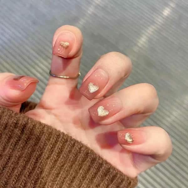 nail hình trái tim 5