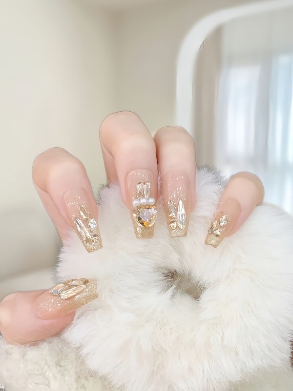 nail kim tuyến 1