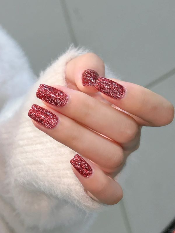 nail kim tuyến 20