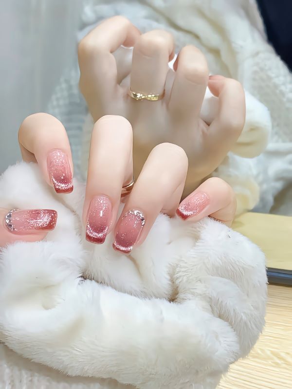 nail kim tuyến 6