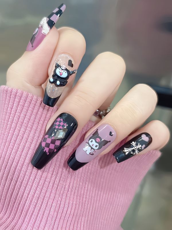 nail kuromi 2
