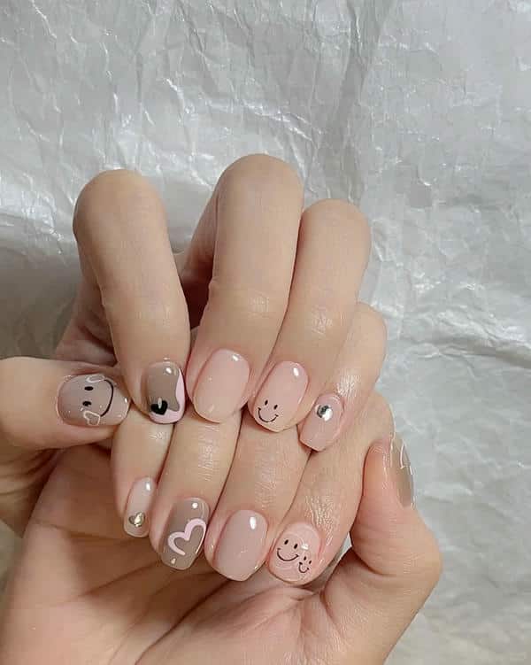 nail mặt cười 13