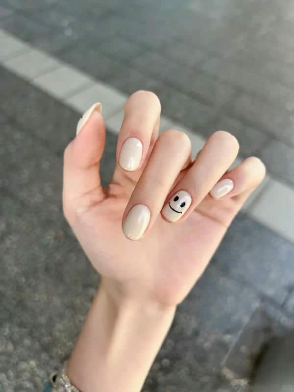 nail mặt cười 14