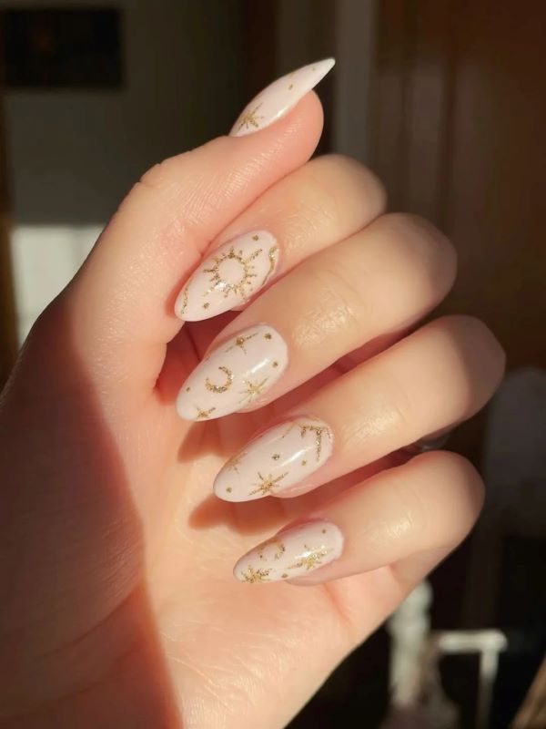nail mặt trăng 25