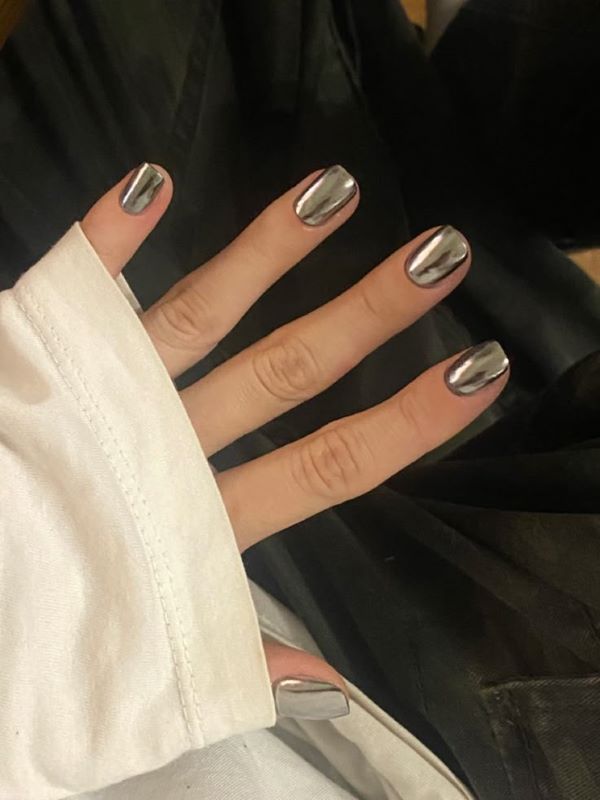 nail màu bạc 22